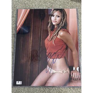 Auto Jessica Alba Signed 14”x11” Global Authentics COA Autograph Sexy Sin City